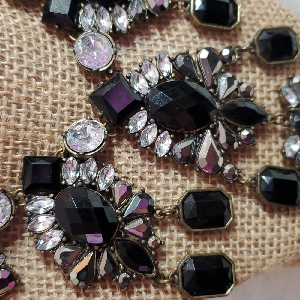 Dramatic statement necklace - Picture 2 of 4